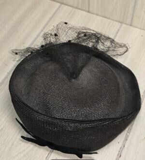 Jean Sutton Vintage 60s Black Woven Brimmed Women's Hat USA Made Netting READ
